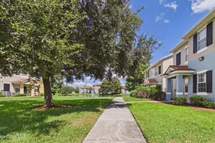 5683 Star Rush Dr, Melbourne, FL 32940 - Photo 9