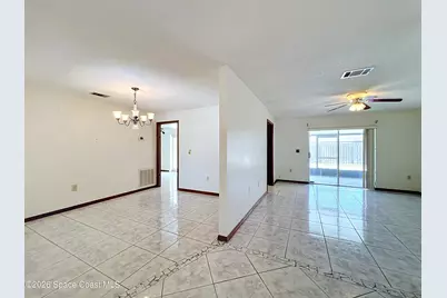 2983 W Ontario Circle W, Melbourne, FL 32935 - Photo 11