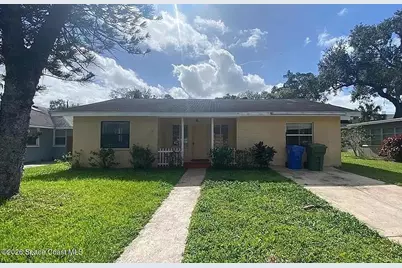 218 3rd Avenue E, Bradenton, FL 34207 - Photo 1