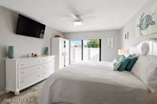 3209 S Lakeview Cir, Fort Pierce, FL 34949 - Photo 23