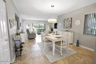 3209 S Lakeview Cir, Fort Pierce, FL 34949 - Photo 9