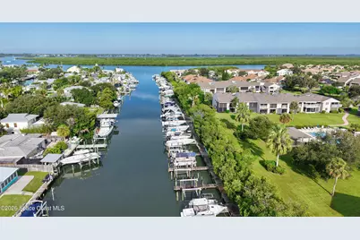 3209 S Lakeview Circle #8105, Fort Pierce, FL 34949 - Photo 11