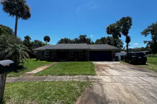 1705 S Lilac Cir, Titusville, FL 32796 - Photo 3