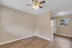2036 19th Ave, Vero Beach, FL 32960 - Photo 9