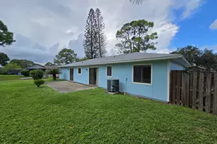 1158 Beacon St NW, Palm Bay, FL 32907 - Photo 17