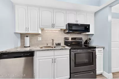 1011 S Miramar Avenue #Unt1, Indialantic, FL 32903 - Photo 13