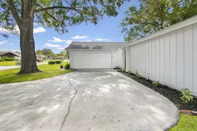 4685 Longbow Drive, Titusville, FL 32796 - Photo 3