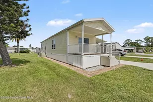 220 Blossom Ln NE, Palm Bay, FL 32907 - Photo 13