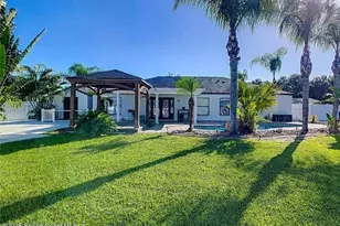 6611 Clair Shore Dr, Apollo Beach, FL 33572 - Photo 5