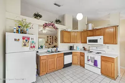 3615 Egret Drive, Melbourne, FL 32901 - Photo 5