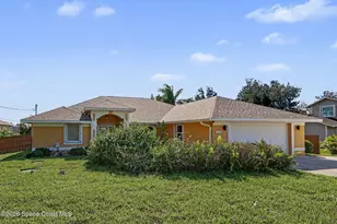 2710 S Courtenay Pkwy, Merritt Island, FL 32952 - Photo 3