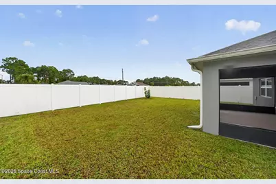 1028 Corbin Circle SW, Palm Bay, FL 32908 - Photo 7