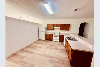 3206 Tarpon Avenue SE, Palm Bay, FL 32909 - Photo 5