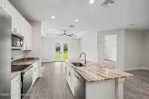 879 Wisham Street SW, Palm Bay, FL 32908 - Photo 7