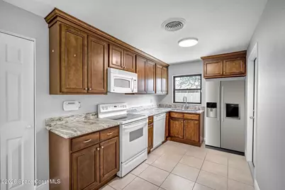 1725 Bryn Mawr Drive, Titusville, FL 32796 - Photo 9