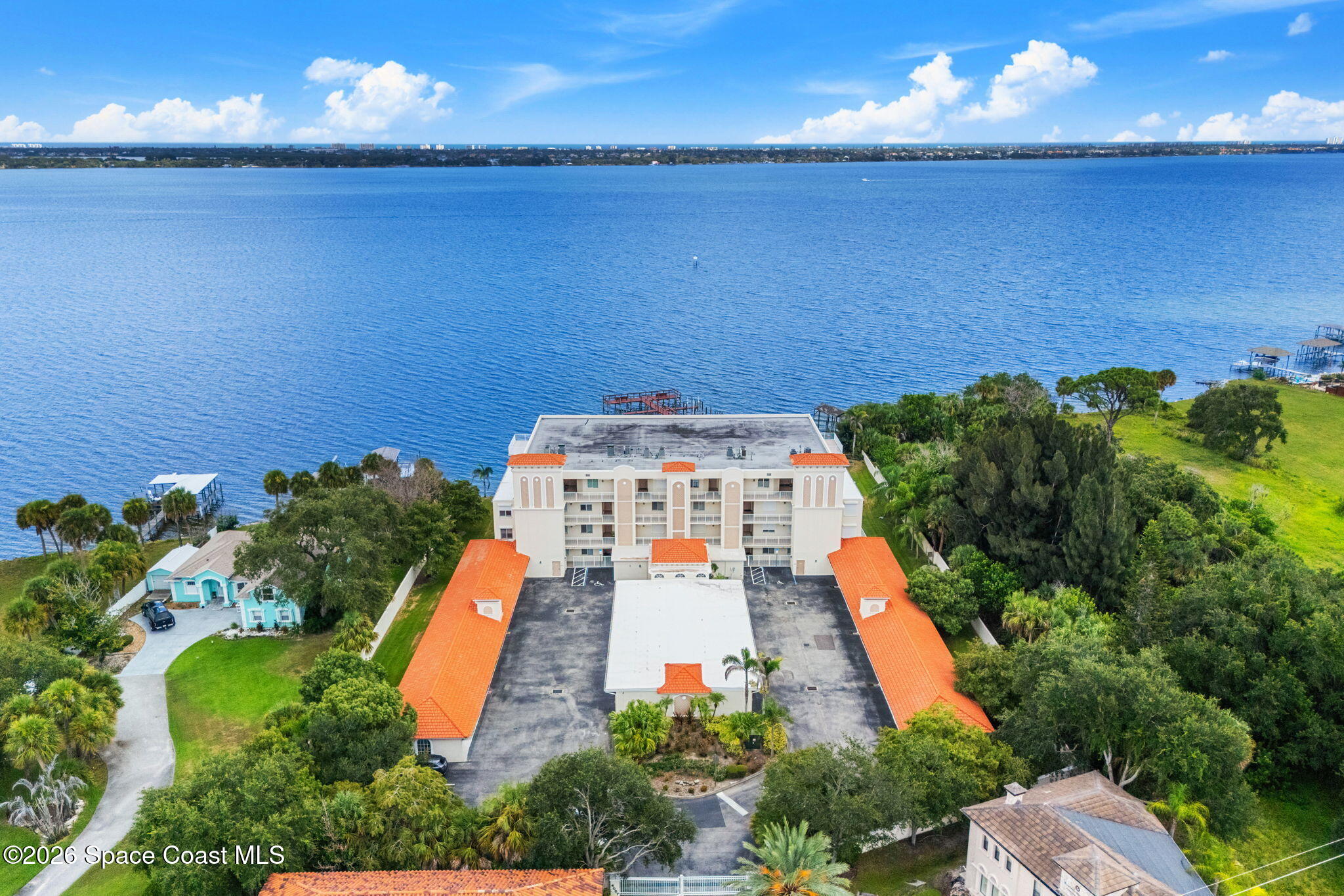 4007 N Harbor City Blvd #402 - 4007 N Harbor City Blvd #402, Melbourne, FL 32935 Luxury Property | Jose Angel Pina