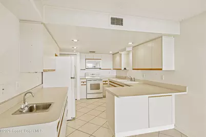 1395 Highway A1A Highway #302, Satellite Beach, FL 32937 - Photo 17