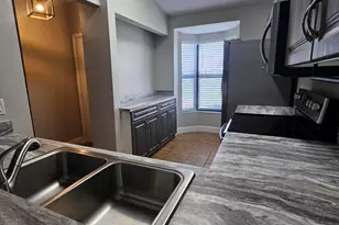 2510 King Oak Cir, Saint Cloud, FL 34769 - Photo 11