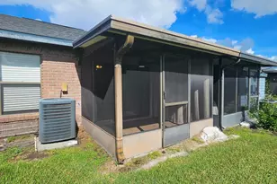 2510 King Oak Cir, Saint Cloud, FL 34769 - Photo 21