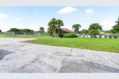 4111 Bahama Avenue, Melbourne, FL 32901 - Photo 39
