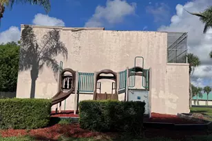 2885 Regency Dr, Melbourne, FL 32935 - Photo 33