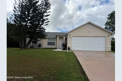 1460 Heartwellville Street NW, Palm Bay, FL 32907 - Photo 1