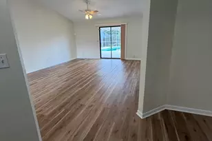 1460 Heartwellville St NW, Palm Bay, FL 32907 - Photo 3
