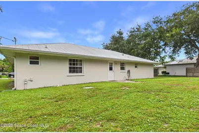 9545 Honeysuckle Drive, Micco, FL 32976 - Photo 25