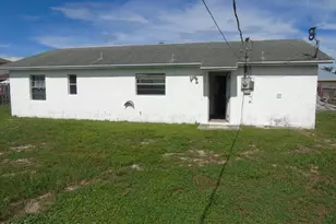 278 Greenway Ave NE, Palm Bay, FL 32907 - Photo 5