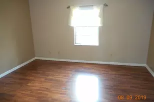 1010 Pine Tree Dr, Indian Harbour Beach, FL 32937 - Photo 9
