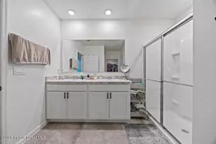 637 Old Country Rd S E, Palm Bay, FL 32909 - Photo 15