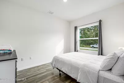 1717 Dalroy Street NW, Palm Bay, FL 32907 - Photo 9