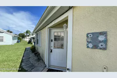 865 Bracken Terrace NE, Palm Bay, FL 32905 - Photo 5