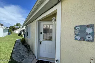 865 Bracken Terrace NE, Palm Bay, FL 32905 - Photo 5