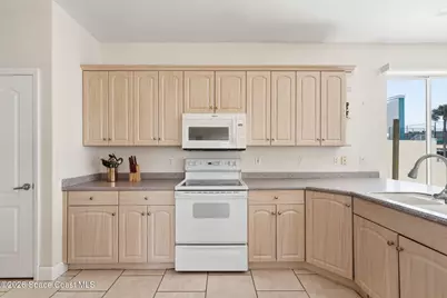 318 Harding Avenue, Cocoa Beach, FL 32931 - Photo 21