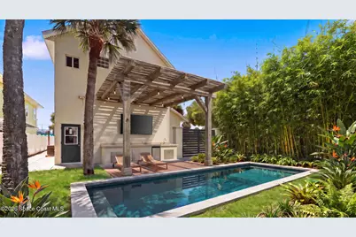 318 Harding Avenue, Cocoa Beach, FL 32931 - Photo 9