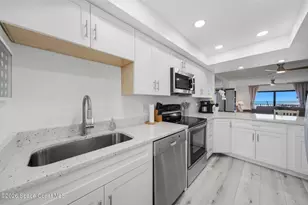 7520 Ridgewood Ave, Cape Canaveral, FL 32920 - Photo 11