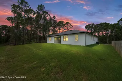 1749 Hayworth Circle NW, Palm Bay, FL 32907 - Photo 41