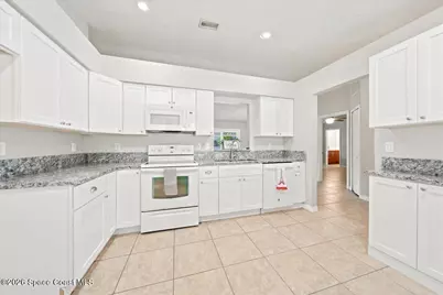 485 Hibiscus Boulevard, Merritt Island, FL 32952 - Photo 11