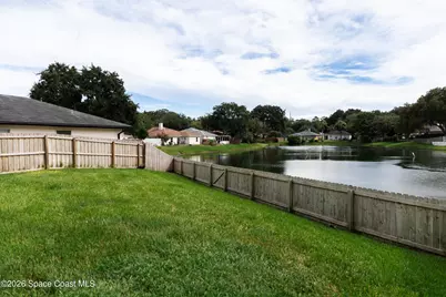 1122 Hidden Cove Circle N, Jacksonville, FL 32223 - Photo 3