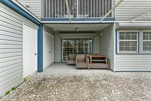 4890 Lake Waterford Way W, West Melbourne, FL 32904 - Photo 23