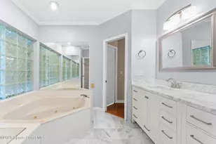 578 Lake Ashley Cir, West Melbourne, FL 32904 - Photo 27