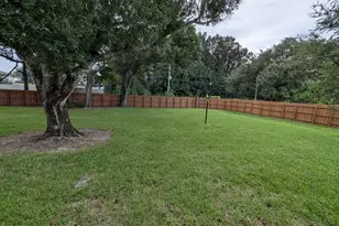 9025 Manchester Ln, West Melbourne, FL 32904 - Photo 3