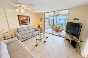 190 Pinellas Ln, Cocoa Beach, FL 32931 - Photo 9