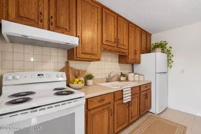 620 Lund Circle, Melbourne, FL 32901 - Photo 9