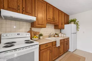 620 Lund Cir, Melbourne, FL 32901 - Photo 9