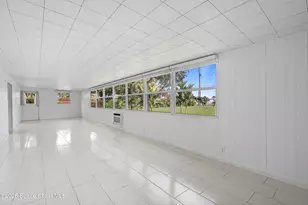 620 Lund Cir, Melbourne, FL 32901 - Photo 15