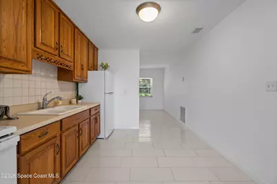 620 Lund Circle, Melbourne, FL 32901 - Photo 11