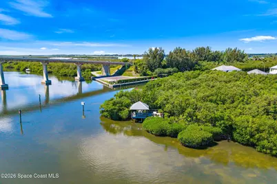 9210 E Marsh Island Drive, Vero Beach, FL 32963 - Photo 15