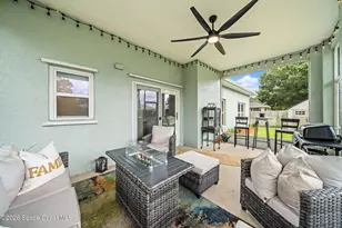 2044 Buescher Hill St, Melbourne, FL 32935 - Photo 25